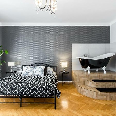 Clicktheflat Apartment Chmielna 7 Varsovia Exterior foto