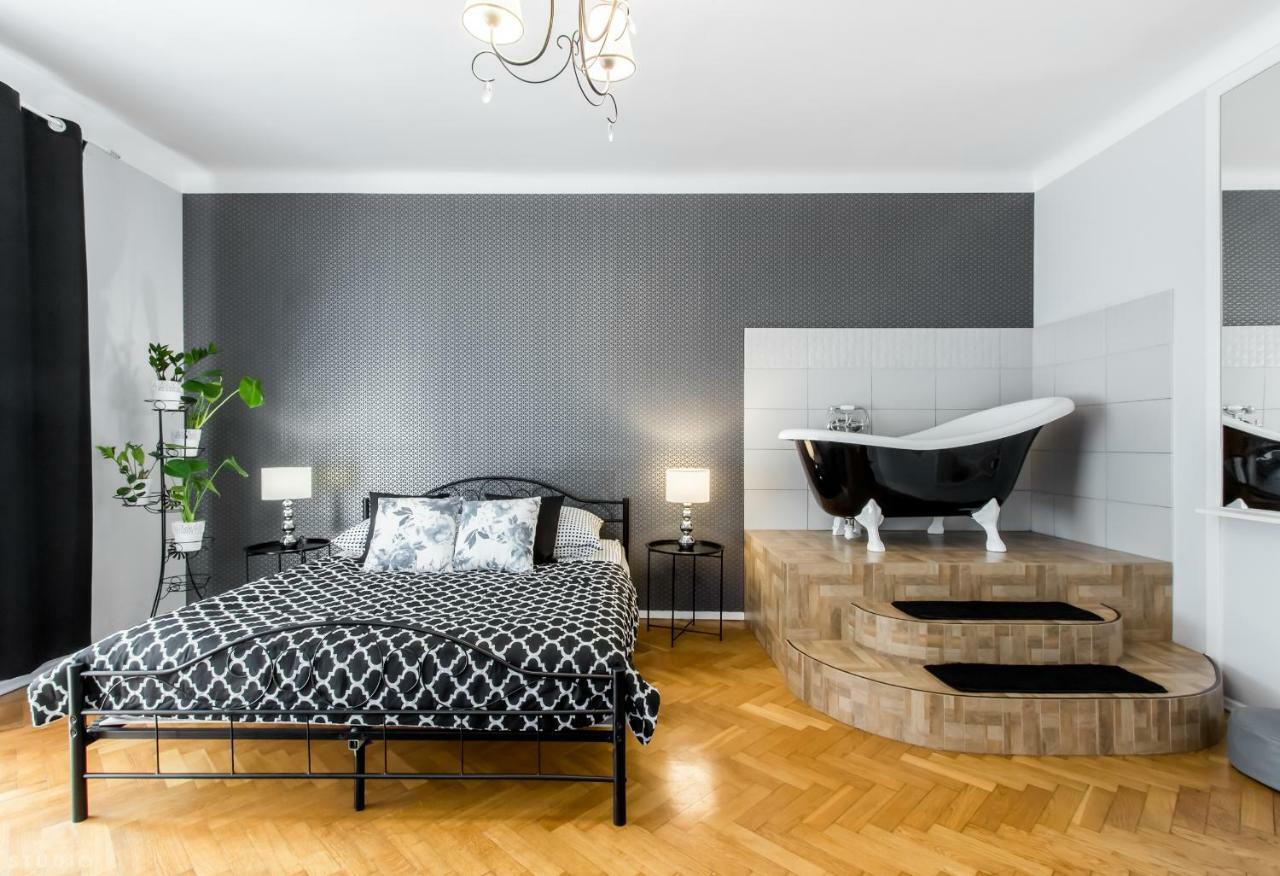 Clicktheflat Apartment Chmielna 7 Varsovia Exterior foto