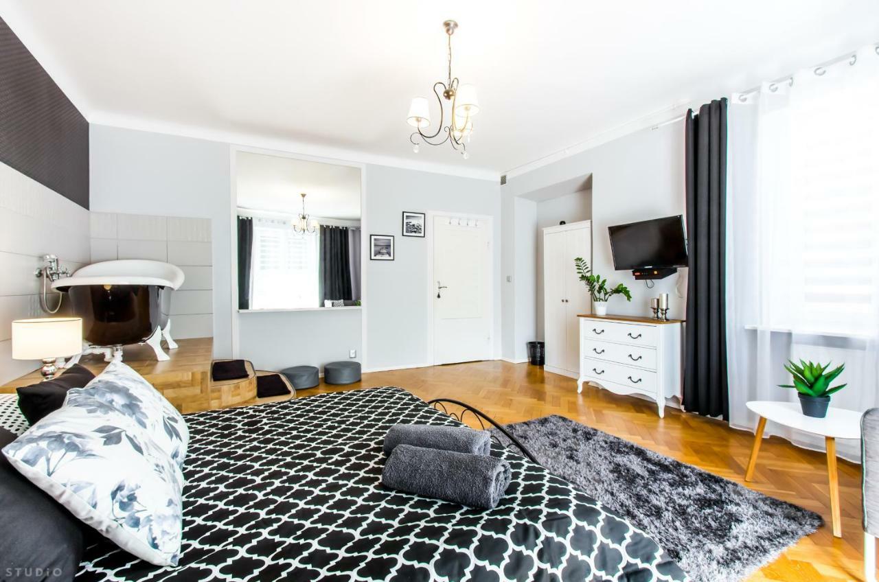 Clicktheflat Apartment Chmielna 7 Varsovia Exterior foto