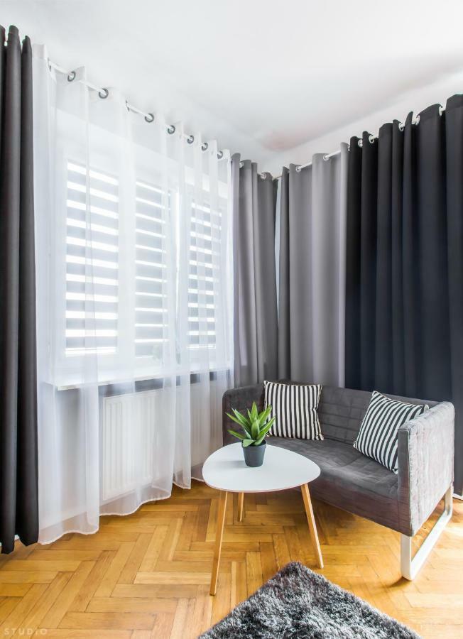 Clicktheflat Apartment Chmielna 7 Varsovia Exterior foto